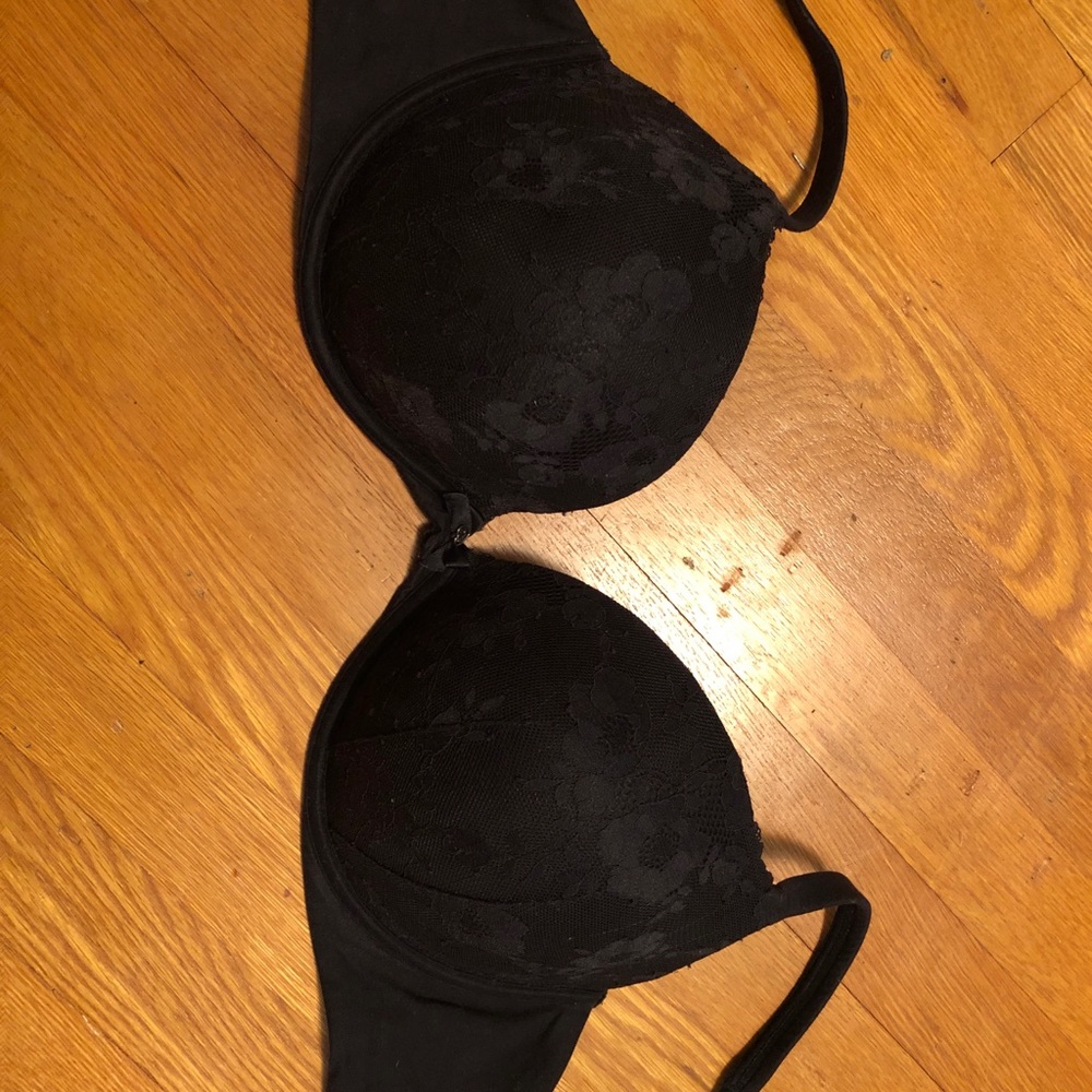 Victoria’s Secret push up bra